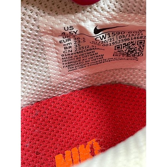 NIKE Dunk Low Championship Red White Size 4.5Y (2021) CW1590-600 - Picture 8 of 10